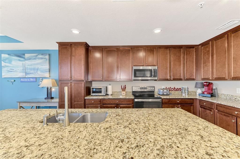 For Rent: $5,000 (2 beds, 2 baths, 1142 Square Feet)