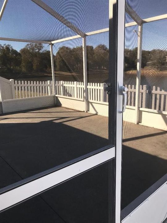 出租: $2,275 (4 贝兹, 2 浴室, 1971 平方英尺)