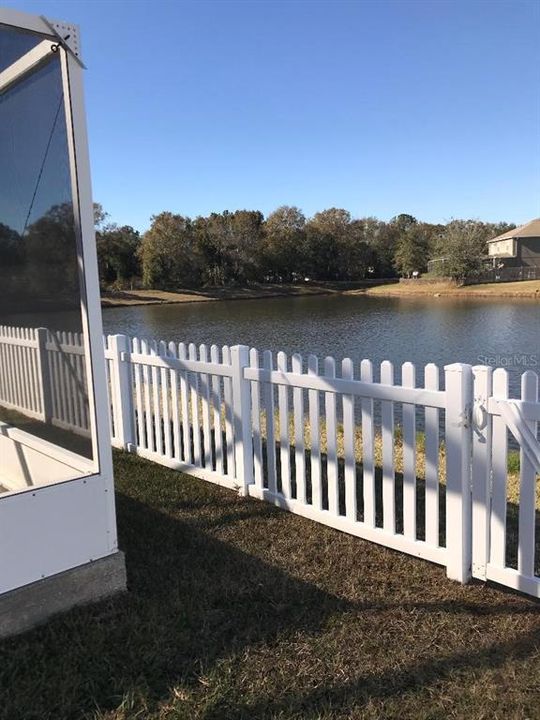 出租: $2,275 (4 贝兹, 2 浴室, 1971 平方英尺)