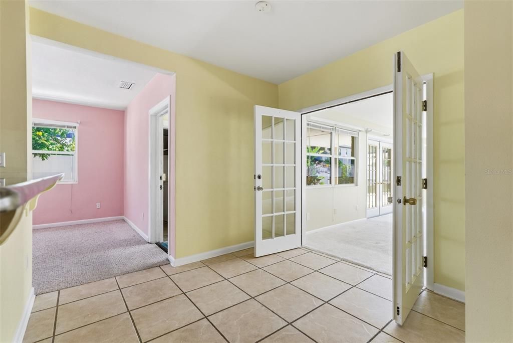 Под контрактом: $850,000 (3 спален, 2 ванн, 2350 Квадратных фут)