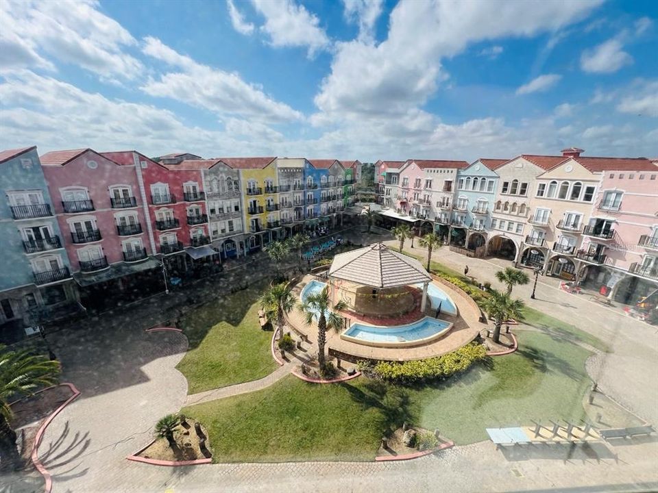 For Rent: $1,700 (2 beds, 1 baths, 1600 Square Feet)