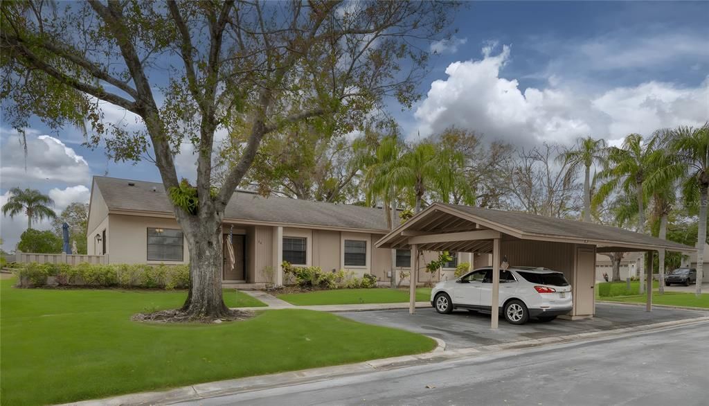 For Sale: $319,000 (4 beds, 2 baths, 1550 Square Feet)