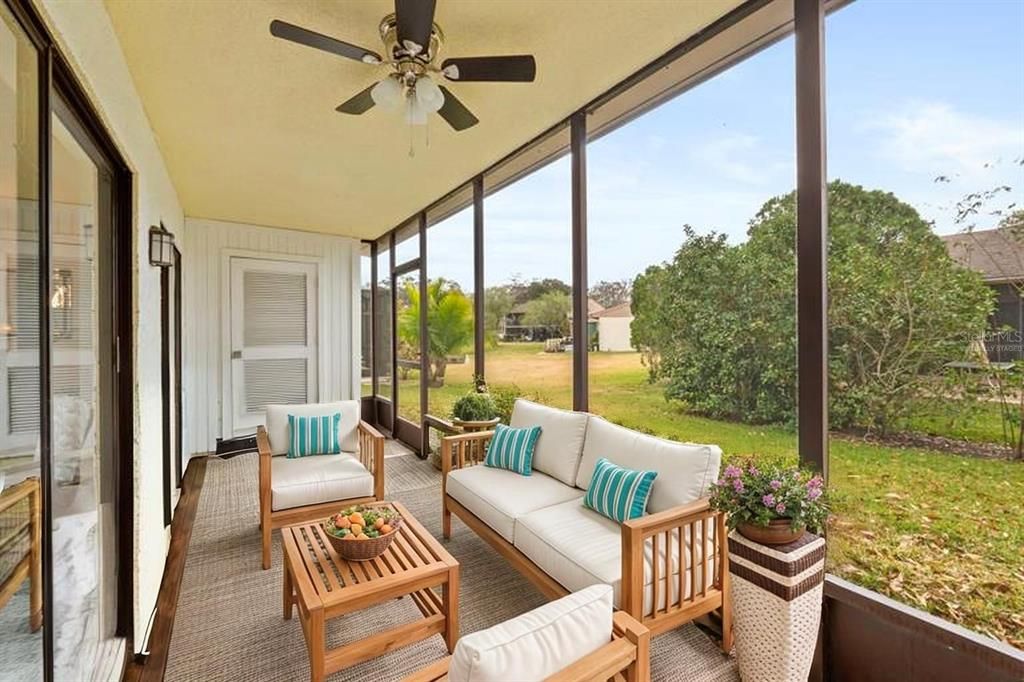 For Sale: $319,000 (4 beds, 2 baths, 1550 Square Feet)