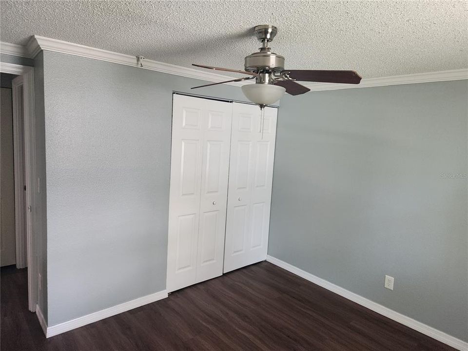 For Rent: $1,095 (1 beds, 1 baths, 564 Square Feet)