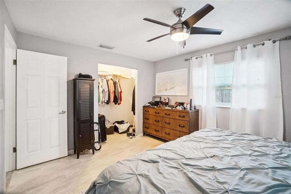 For Sale: $470,000 (3 beds, 1 baths, 1680 Square Feet)