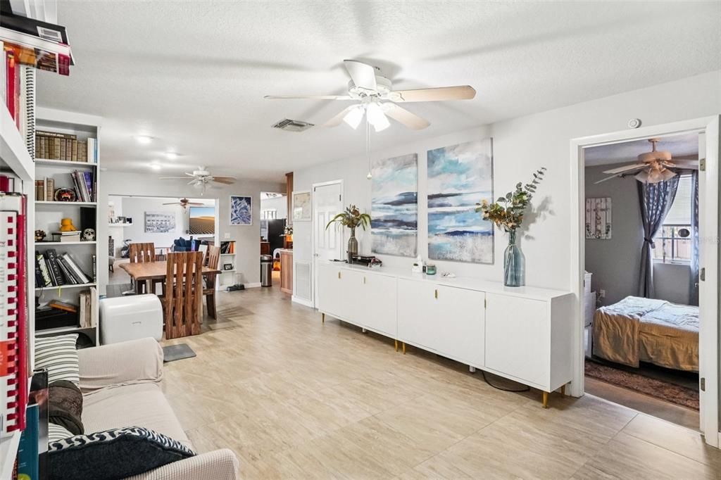 For Sale: $470,000 (3 beds, 1 baths, 1680 Square Feet)