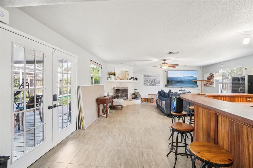 For Sale: $470,000 (3 beds, 1 baths, 1680 Square Feet)