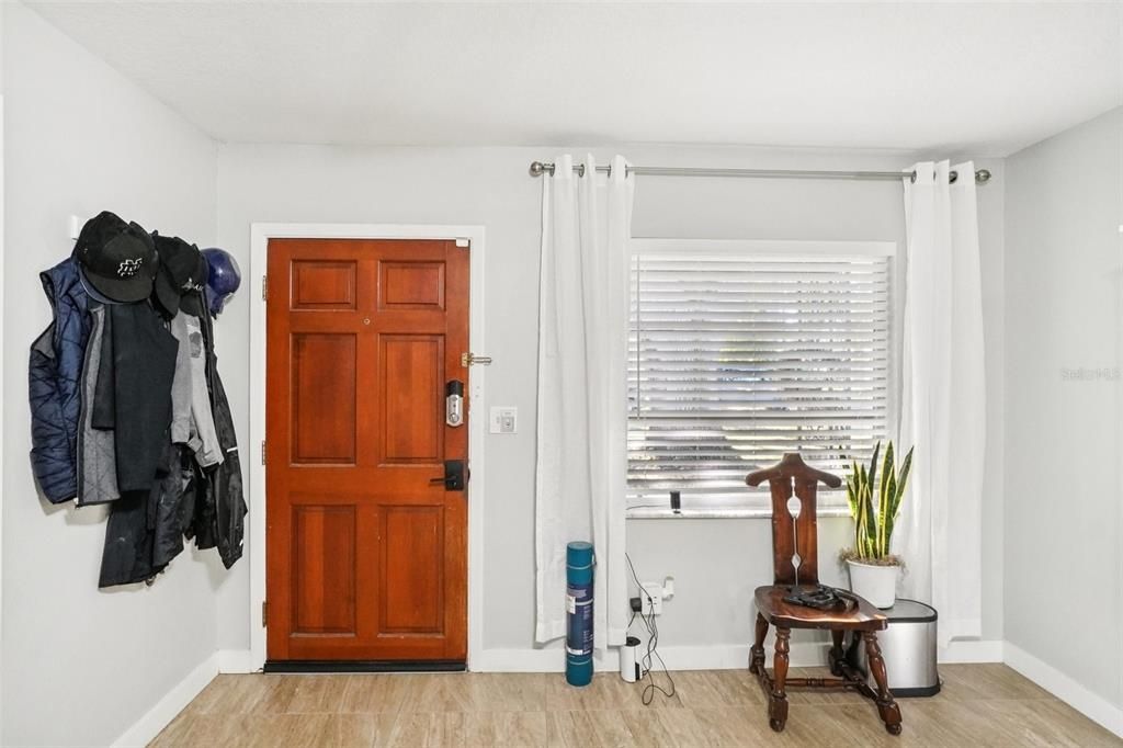 For Sale: $470,000 (3 beds, 1 baths, 1680 Square Feet)