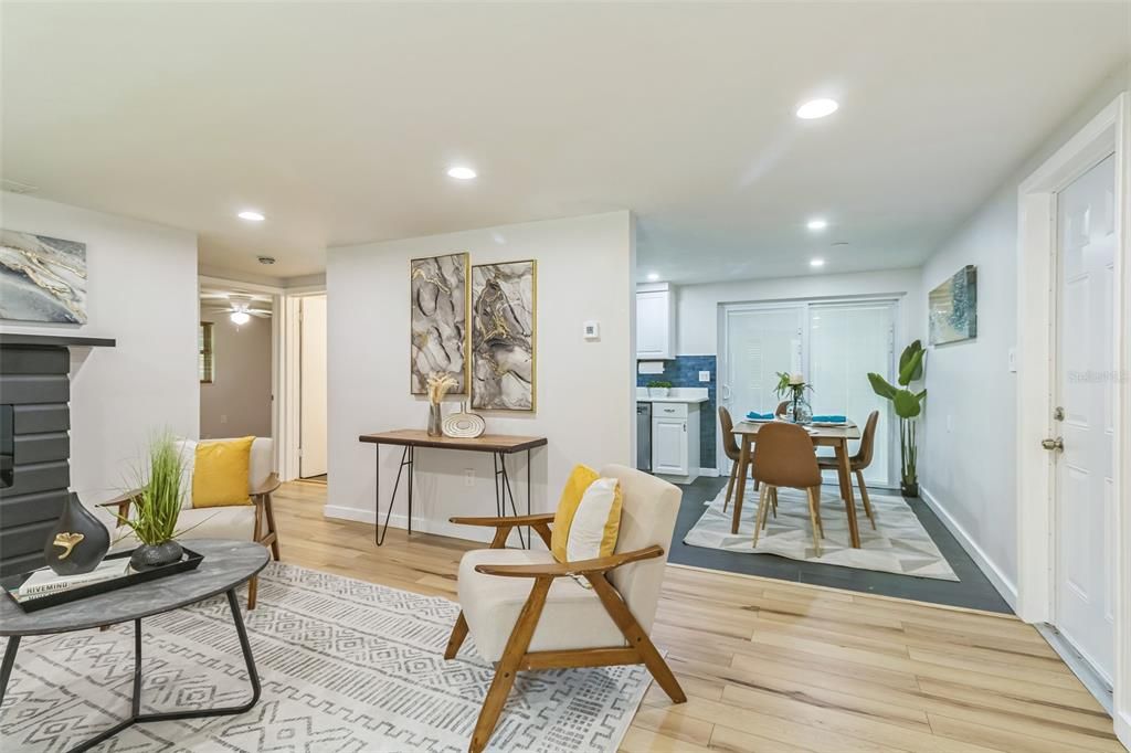 For Rent: $1,400 (2 beds, 1 baths, 768 Square Feet)