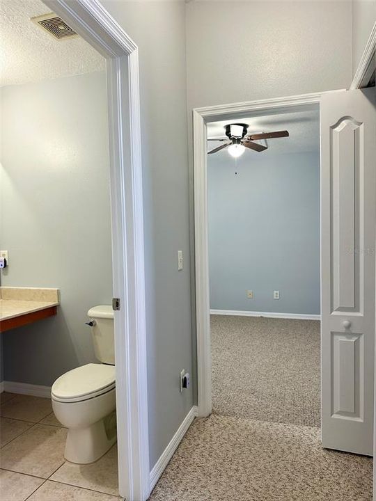 Activo con contrato: $2,150 (3 camas, 2 baños, 1670 Pies cuadrados)