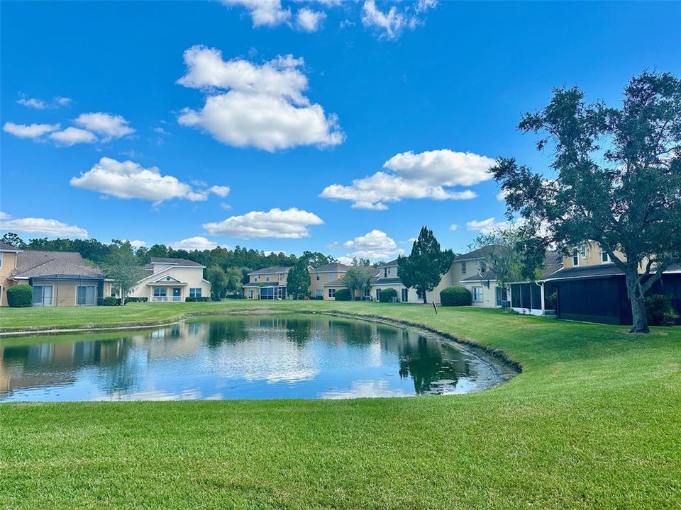 Activo con contrato: $2,150 (3 camas, 2 baños, 1670 Pies cuadrados)