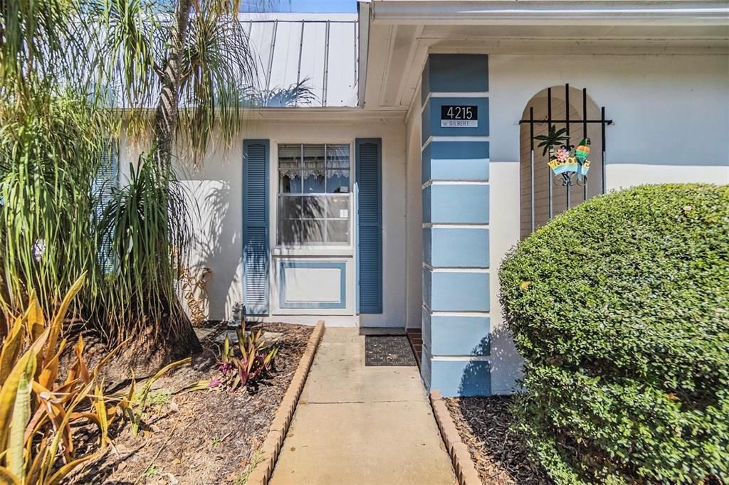 For Sale: $84,900 (2 beds, 2 baths, 1032 Square Feet)