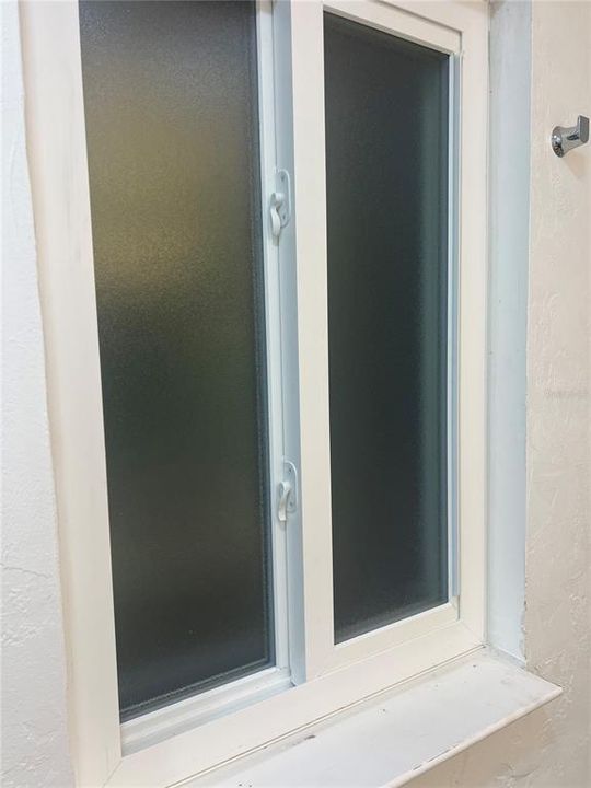 На продажу: $360,000 (3 спален, 2 ванн, 1228 Квадратных фут)