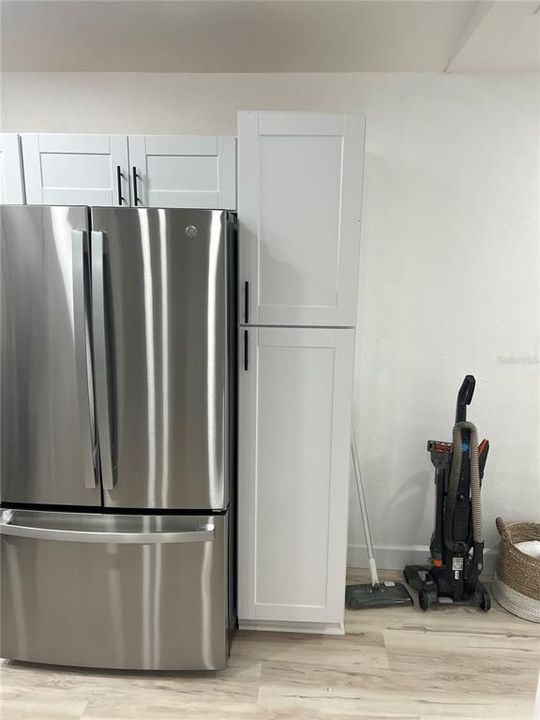 На продажу: $360,000 (3 спален, 2 ванн, 1228 Квадратных фут)