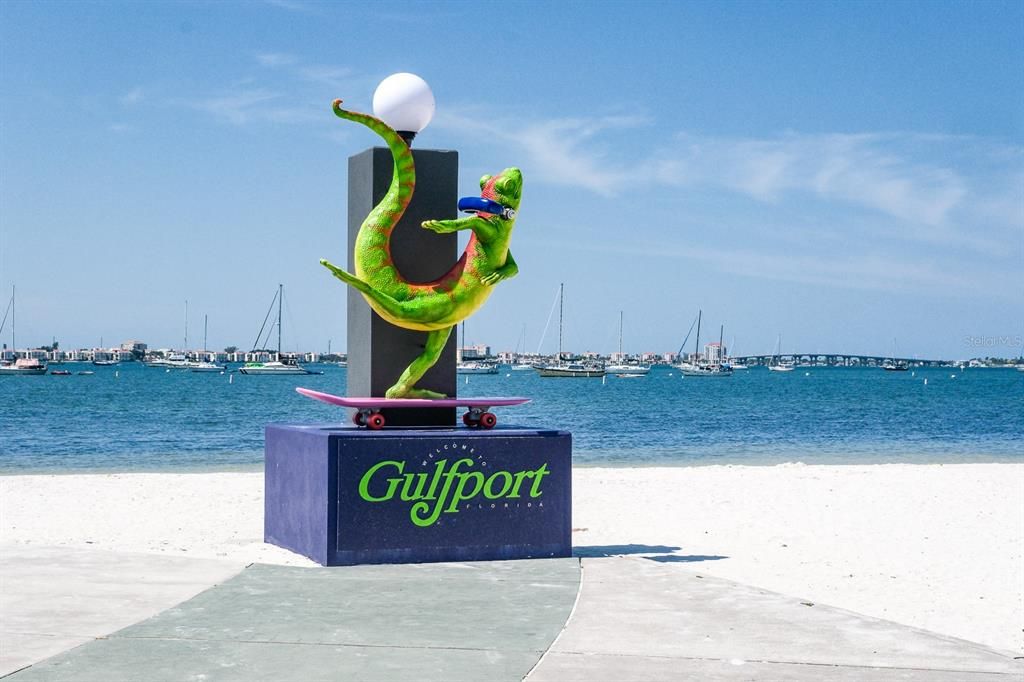 For Sale: $799,000 (3 beds, 2 baths, 1407 Square Feet)