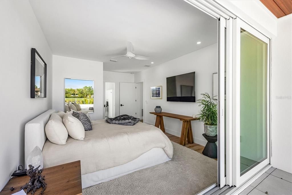 For Sale: $8,795,000 (4 beds, 3 baths, 4705 Square Feet)