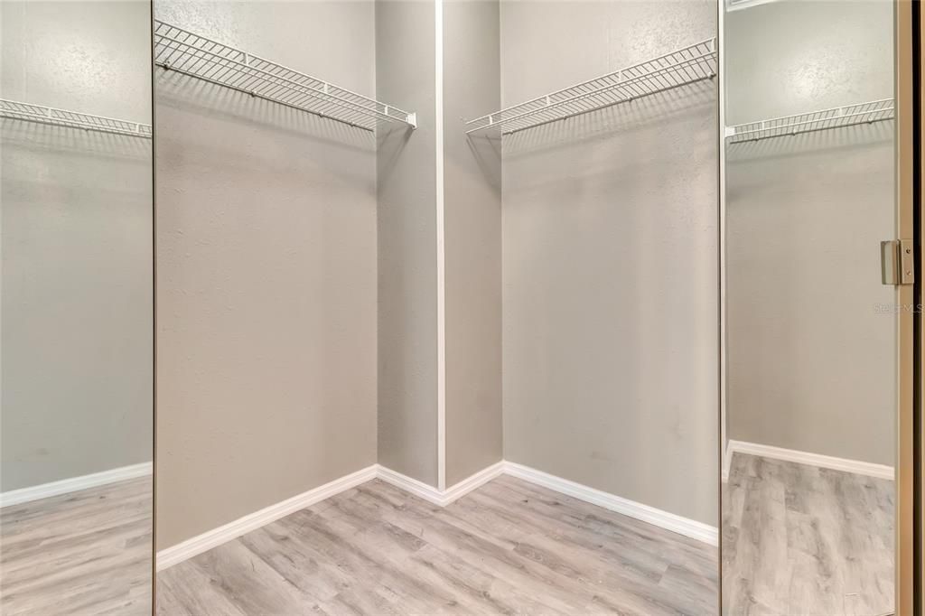 For Sale: $235,000 (3 beds, 2 baths, 1792 Square Feet)