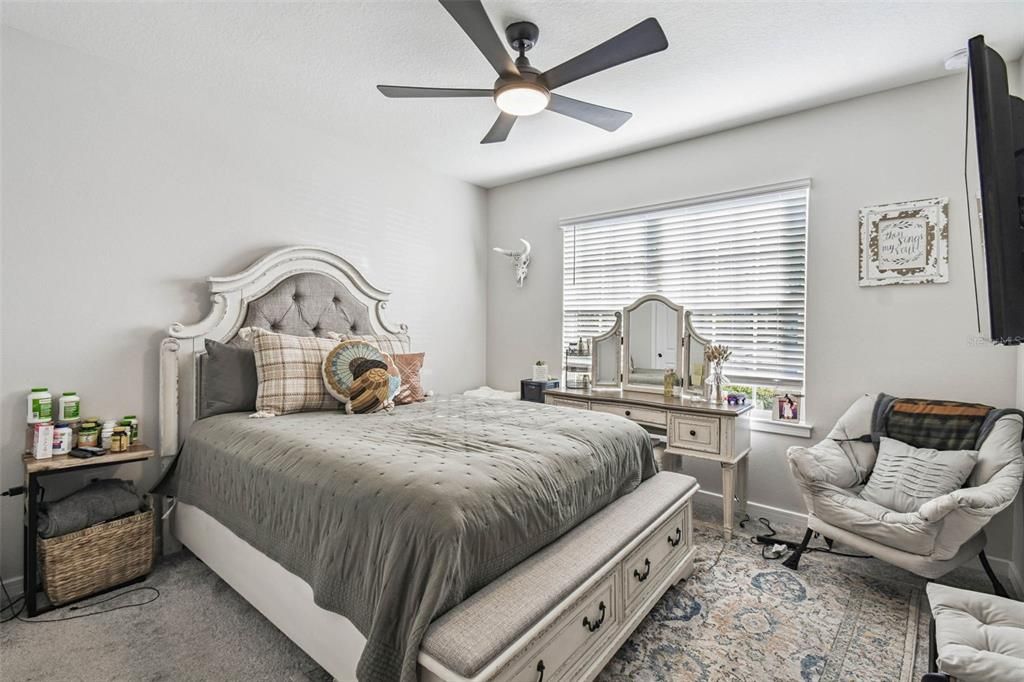 En Venta: $475,000 (4 camas, 3 baños, 2482 Pies cuadrados)