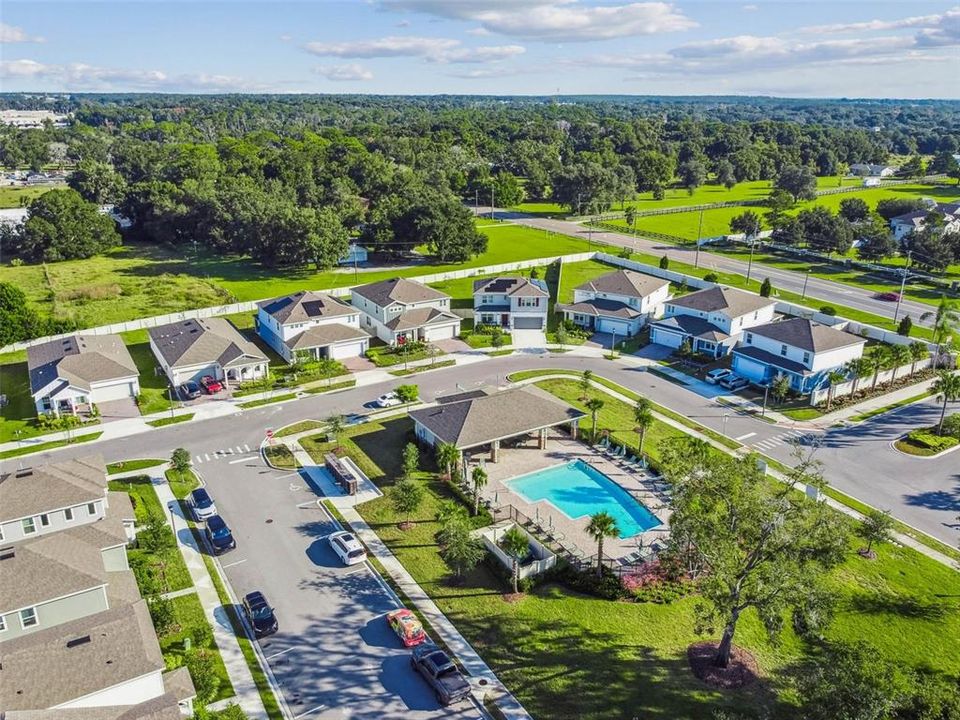 En Venta: $475,000 (4 camas, 3 baños, 2482 Pies cuadrados)