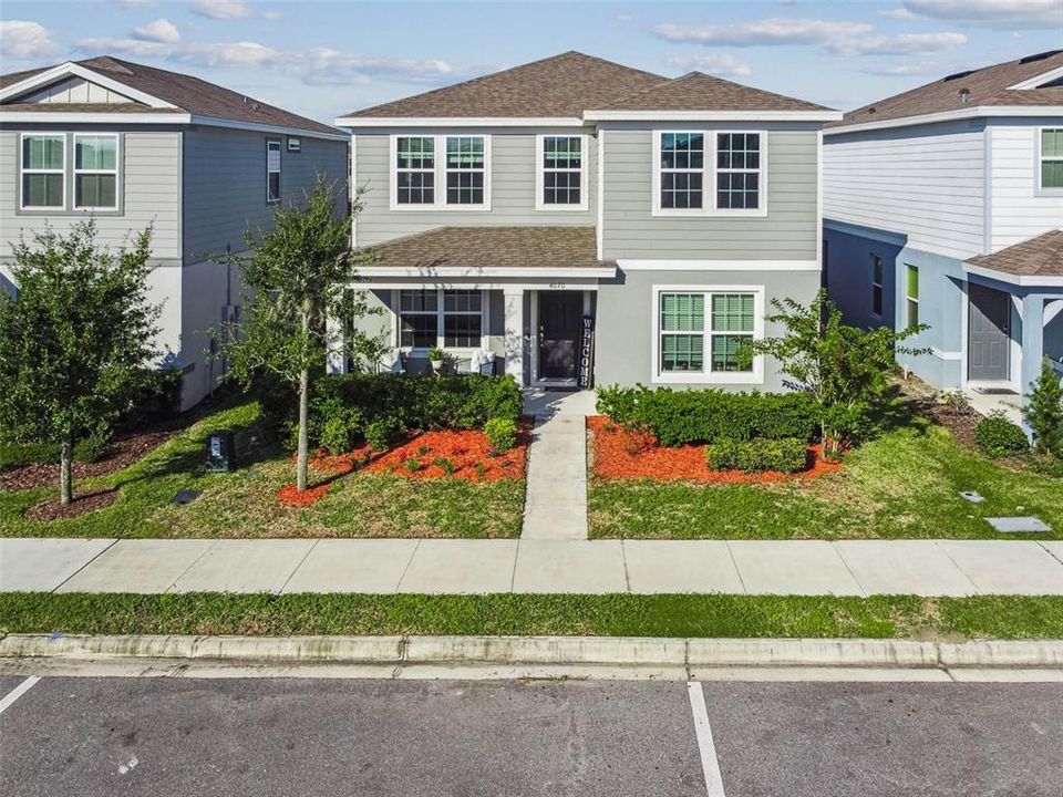 En Venta: $475,000 (4 camas, 3 baños, 2482 Pies cuadrados)