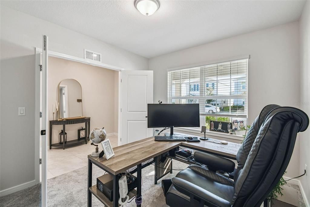 En Venta: $475,000 (4 camas, 3 baños, 2482 Pies cuadrados)