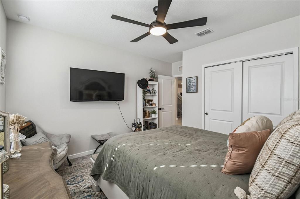 En Venta: $475,000 (4 camas, 3 baños, 2482 Pies cuadrados)