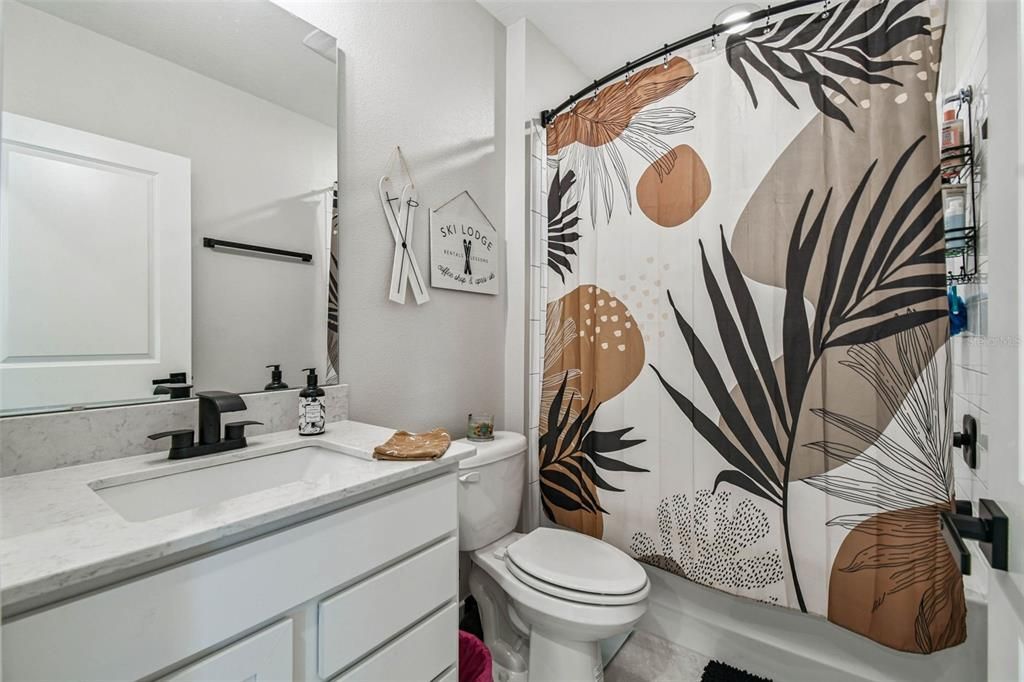 En Venta: $475,000 (4 camas, 3 baños, 2482 Pies cuadrados)