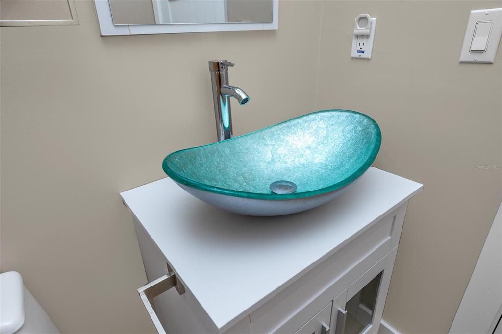 For Rent: $3,250 (3 beds, 2 baths, 1516 Square Feet)