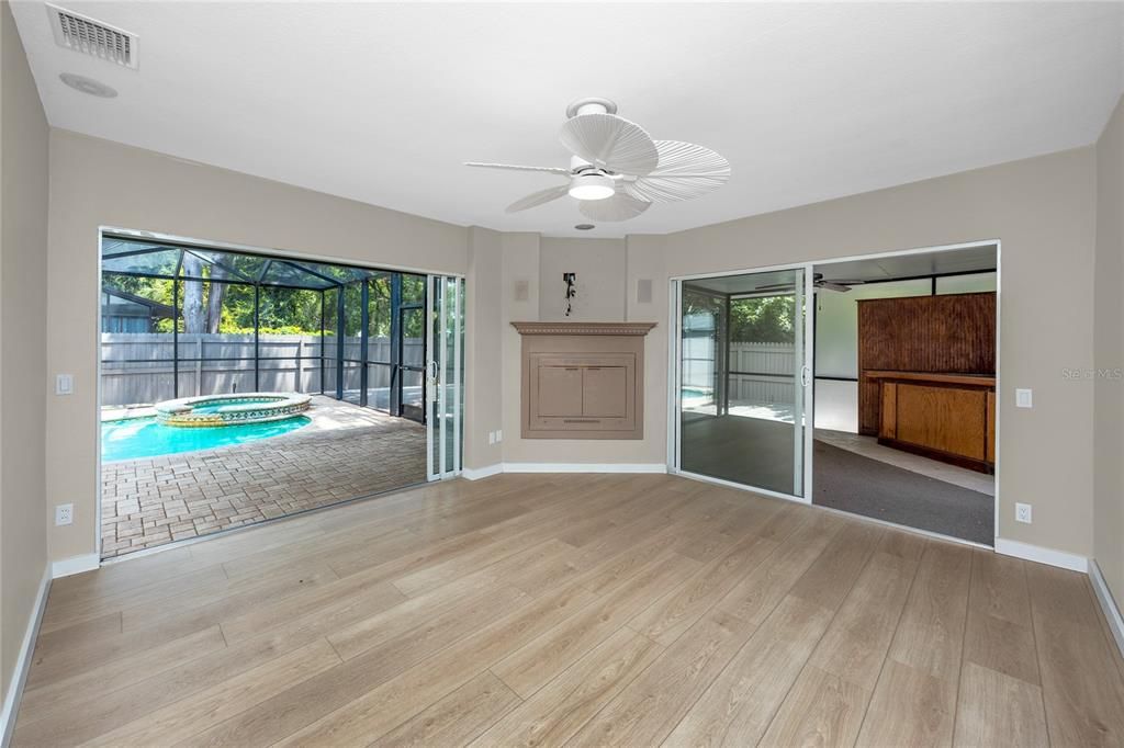 For Rent: $3,250 (3 beds, 2 baths, 1516 Square Feet)