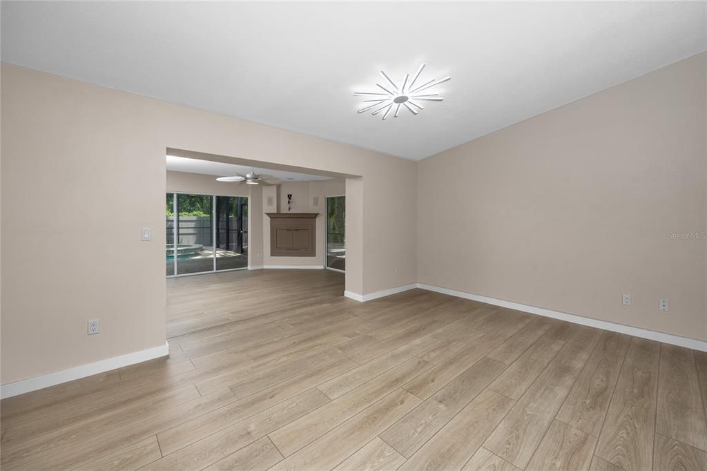 For Rent: $3,250 (3 beds, 2 baths, 1516 Square Feet)