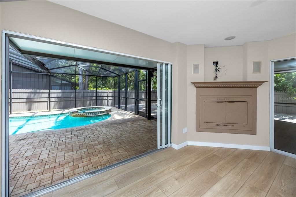 For Rent: $3,250 (3 beds, 2 baths, 1516 Square Feet)