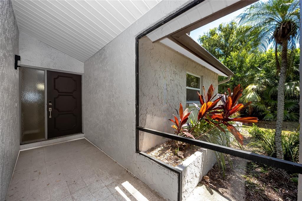 For Rent: $3,250 (3 beds, 2 baths, 1516 Square Feet)