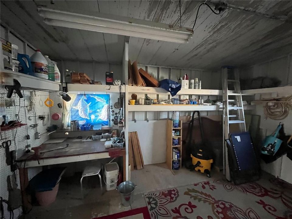 For Sale: $185,500 (2 beds, 2 baths, 1272 Square Feet)