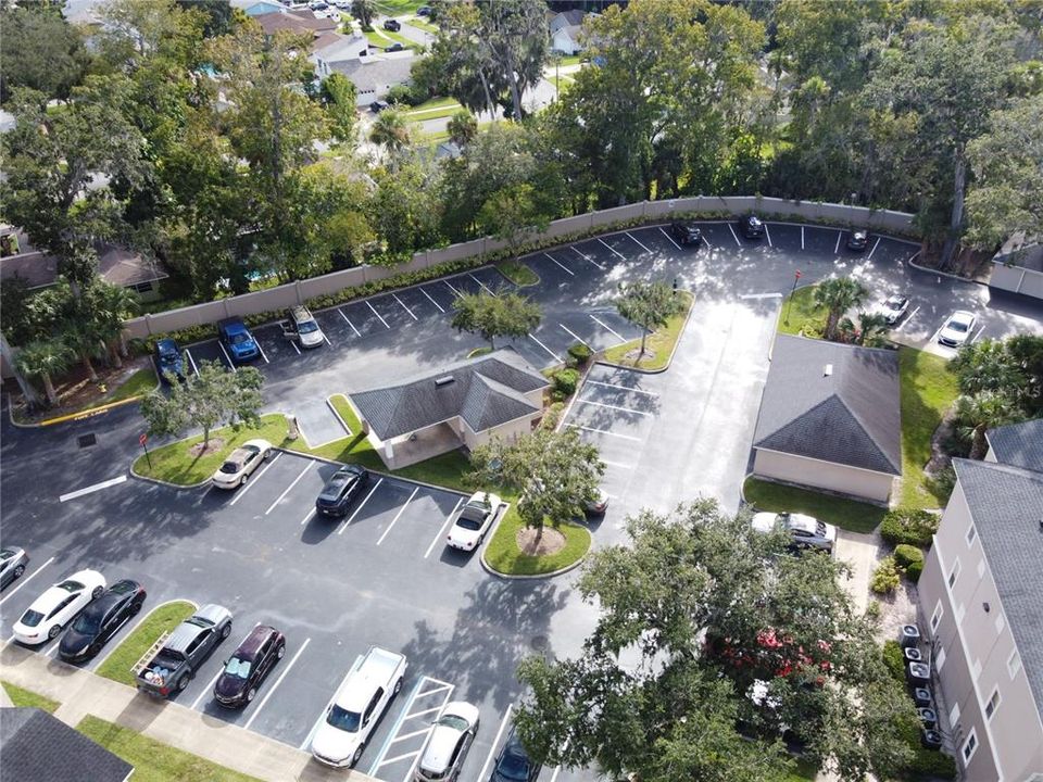 待售: $219,000 (2 贝兹, 2 浴室, 1006 平方英尺)