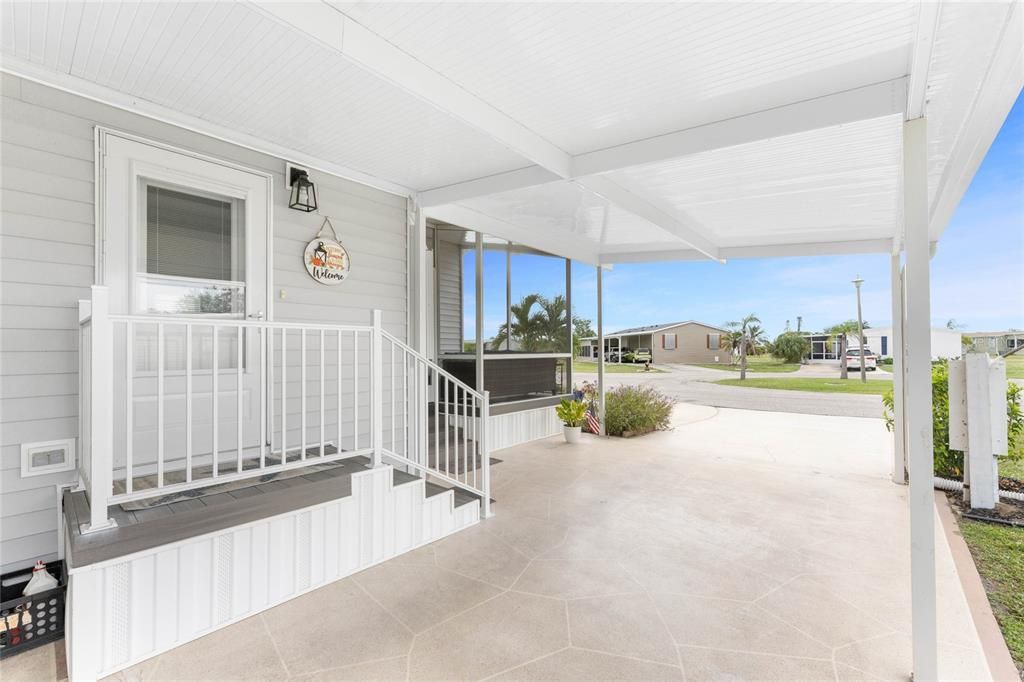 For Sale: $191,000 (2 beds, 2 baths, 1090 Square Feet)