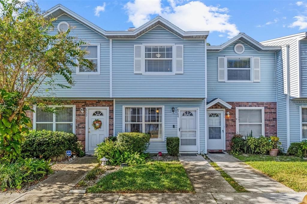 For Sale: $224,900 (2 beds, 2 baths, 1176 Square Feet)