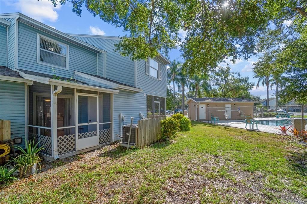 For Sale: $224,900 (2 beds, 2 baths, 1176 Square Feet)