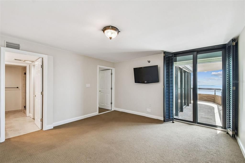 For Rent: $3,650 (2 beds, 2 baths, 1520 Square Feet)