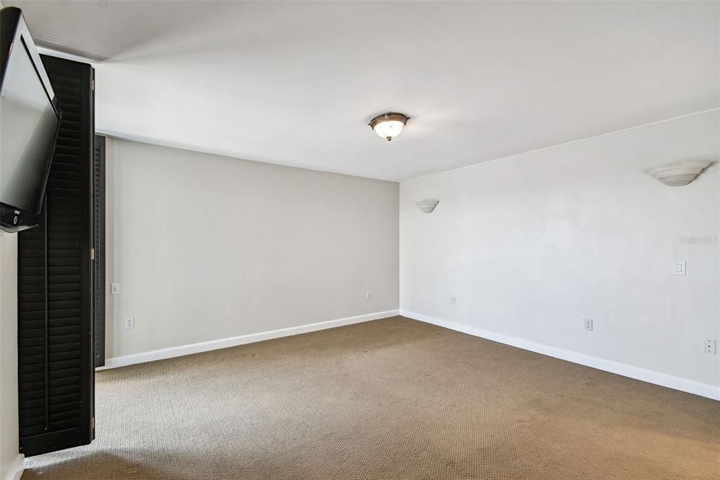 For Rent: $3,650 (2 beds, 2 baths, 1520 Square Feet)