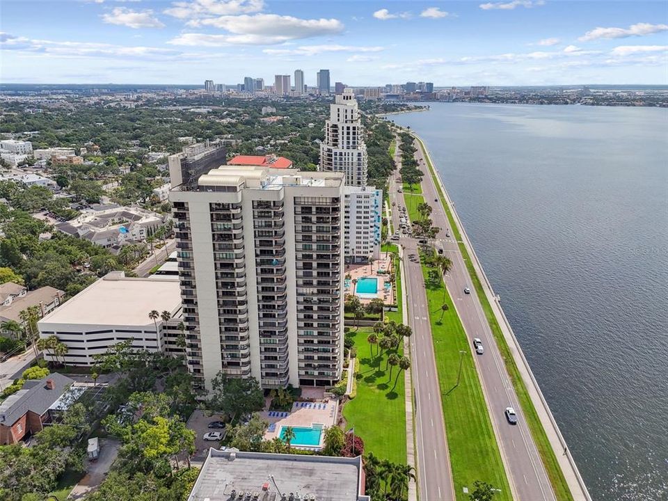 For Rent: $3,650 (2 beds, 2 baths, 1520 Square Feet)