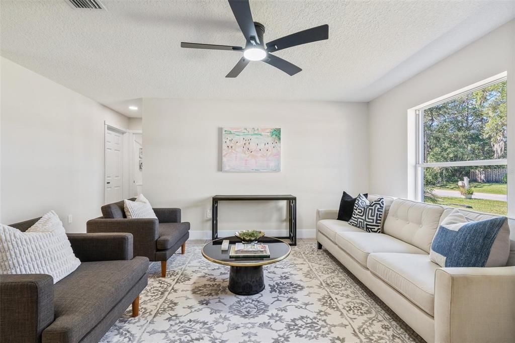 For Sale: $269,900 (3 beds, 2 baths, 1260 Square Feet)