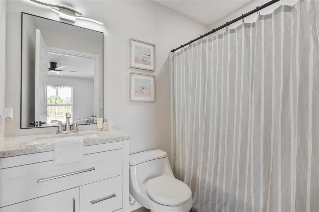 For Sale: $269,900 (3 beds, 2 baths, 1260 Square Feet)