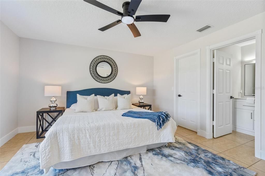 For Sale: $269,900 (3 beds, 2 baths, 1260 Square Feet)