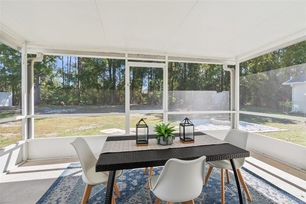 For Sale: $269,900 (3 beds, 2 baths, 1260 Square Feet)