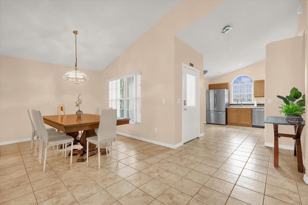 Active With Contract: $350,000 (4 beds, 2 baths, 1740 Square Feet)