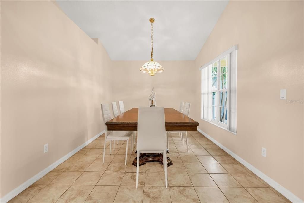 Active With Contract: $350,000 (4 beds, 2 baths, 1740 Square Feet)