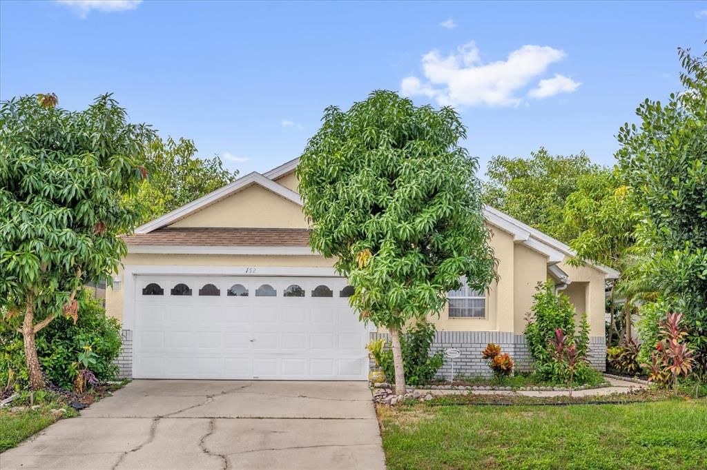 Active With Contract: $350,000 (4 beds, 2 baths, 1740 Square Feet)