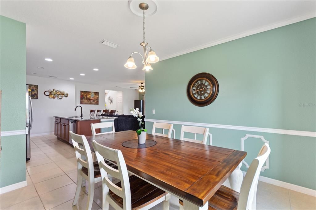 For Sale: $306,000 (4 beds, 3 baths, 2014 Square Feet)