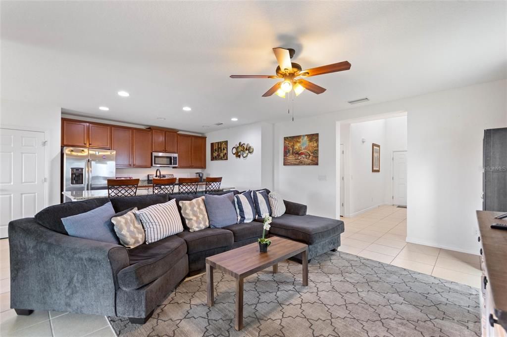 For Sale: $306,000 (4 beds, 3 baths, 2014 Square Feet)