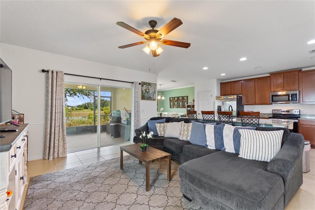 For Sale: $306,000 (4 beds, 3 baths, 2014 Square Feet)